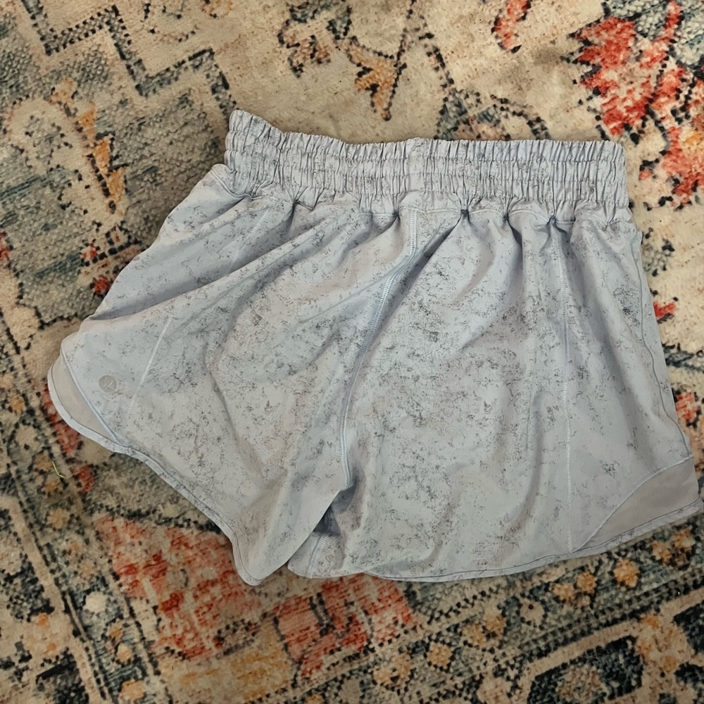 Lululemon hotty hot shorts
